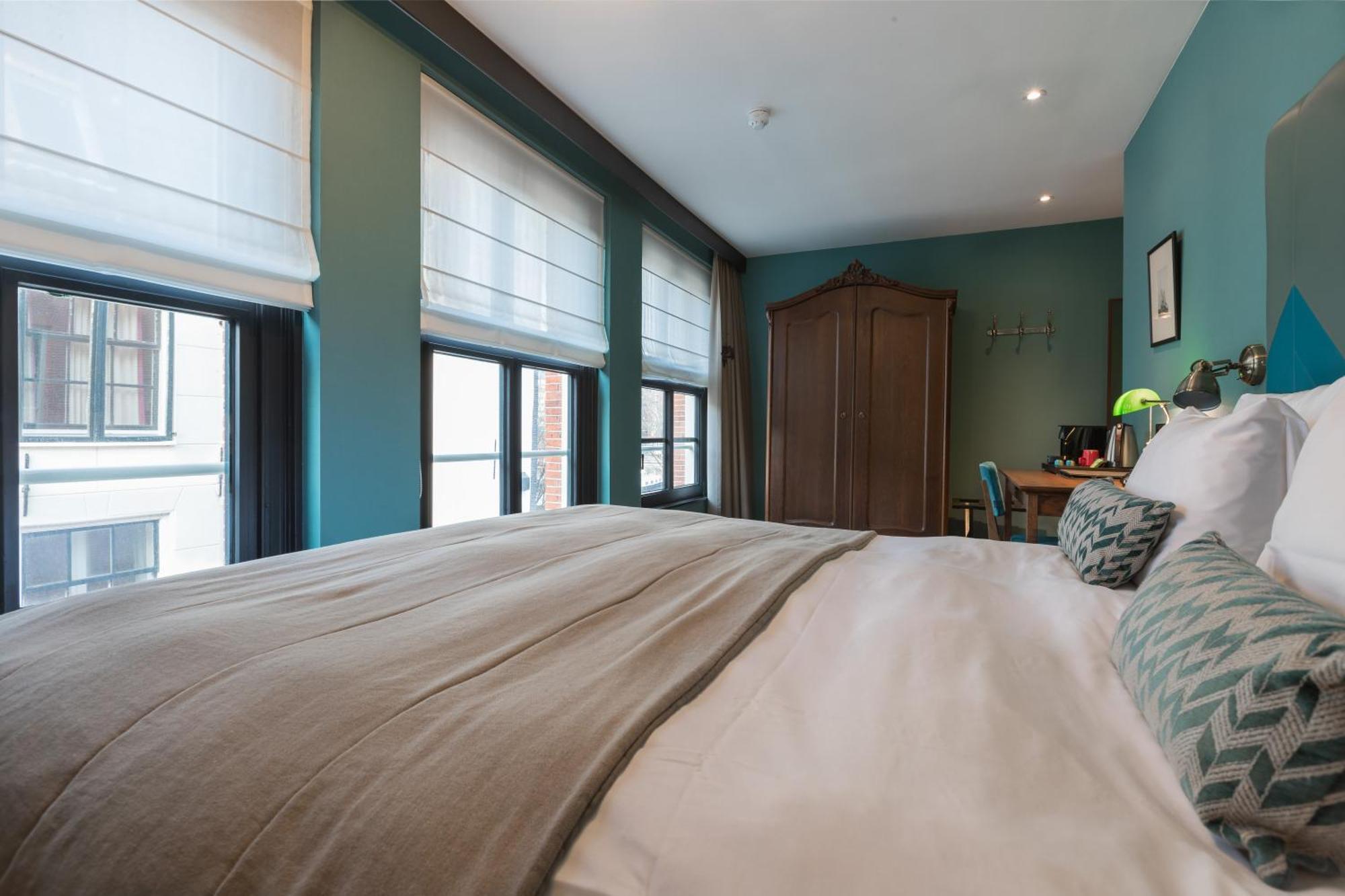 The Hendrick'S Hotel Amsterdam Room photo