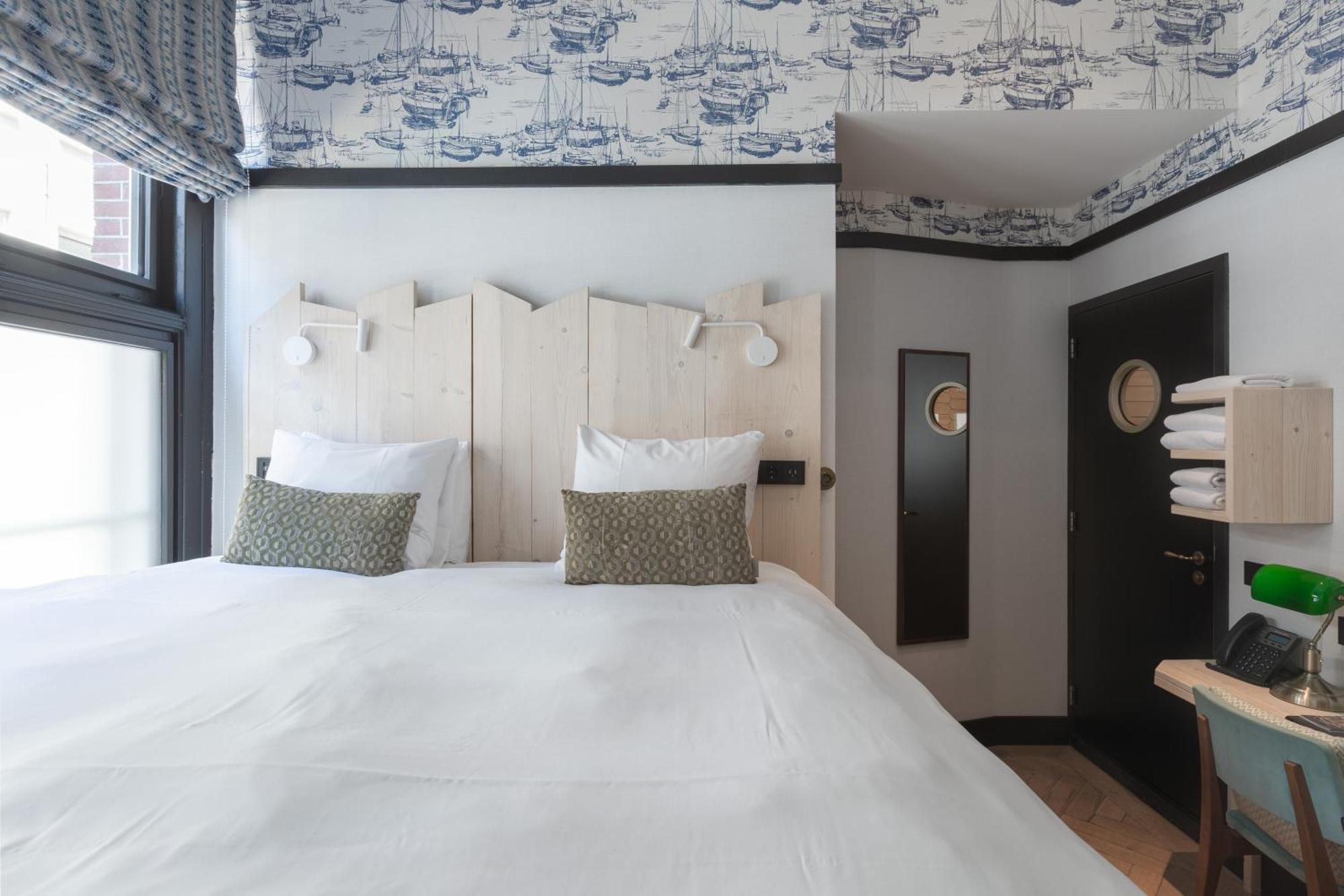 The Hendrick'S Hotel Amsterdam Room photo