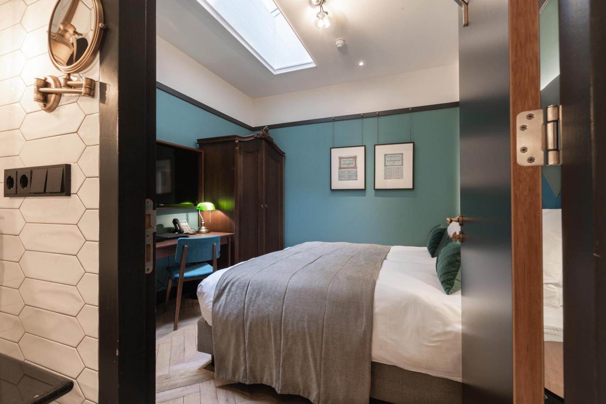 The Hendrick'S Hotel Amsterdam Room photo